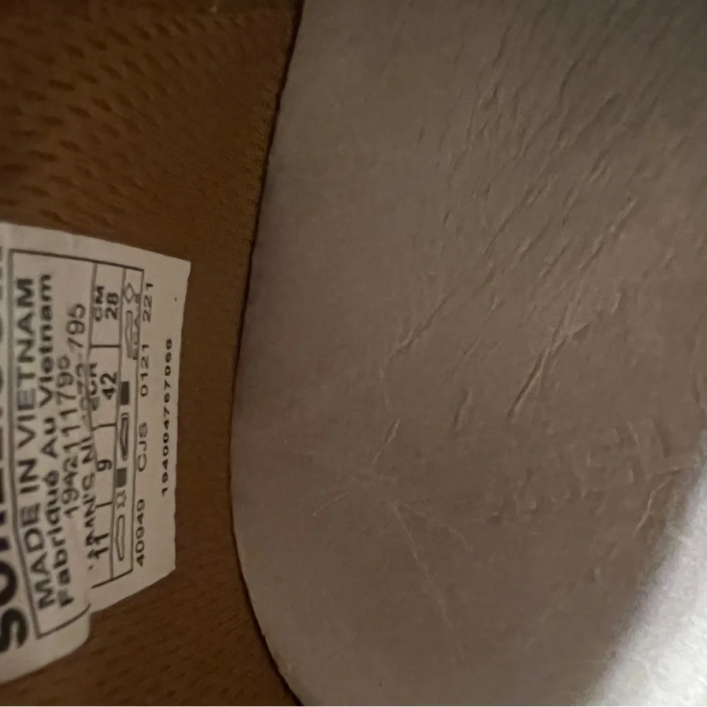 Stylish Orange WOMen's Sneakers - Picture 5 of 5